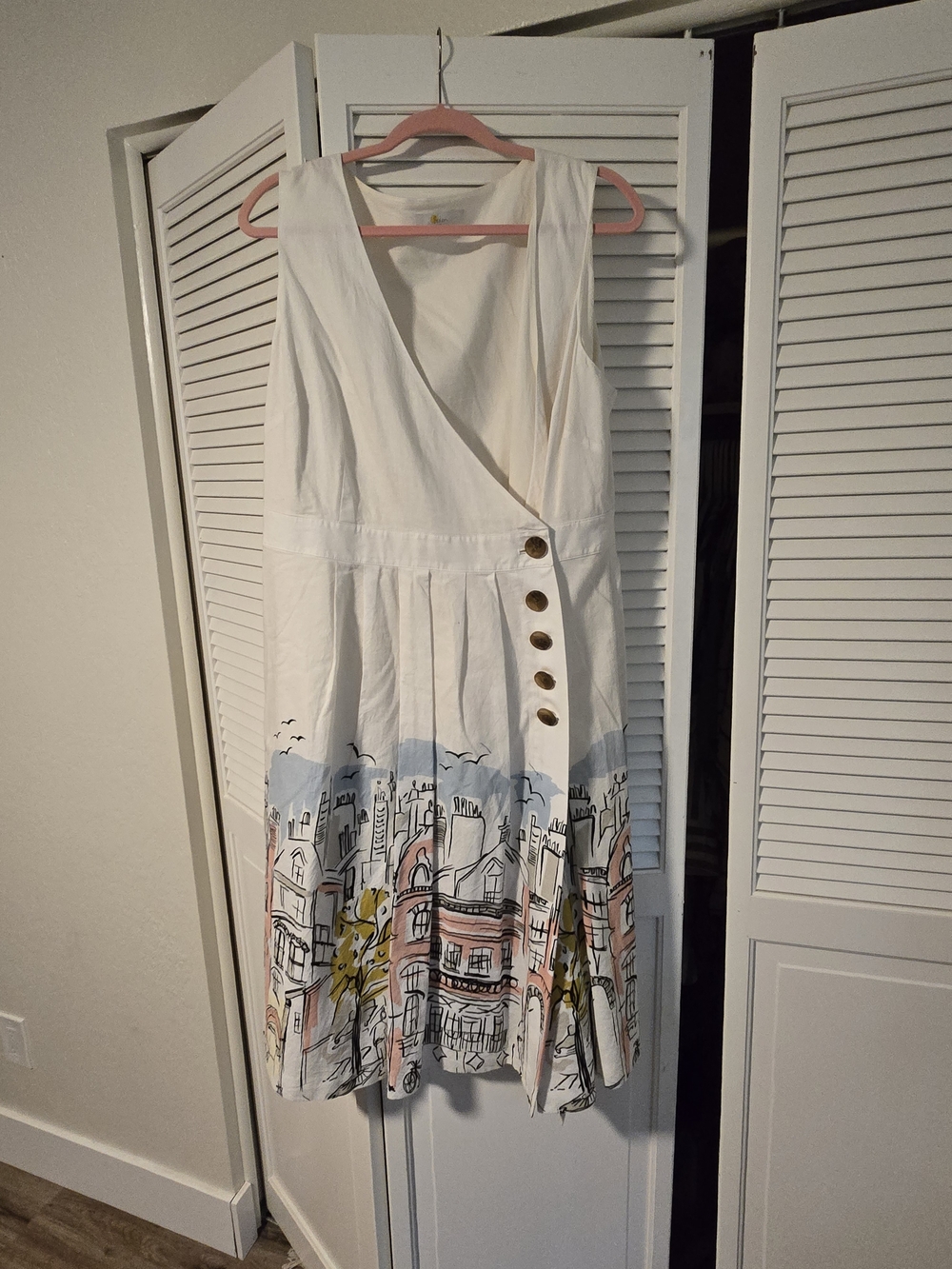 Boden Cream Top - Size UK 18 / US 14R